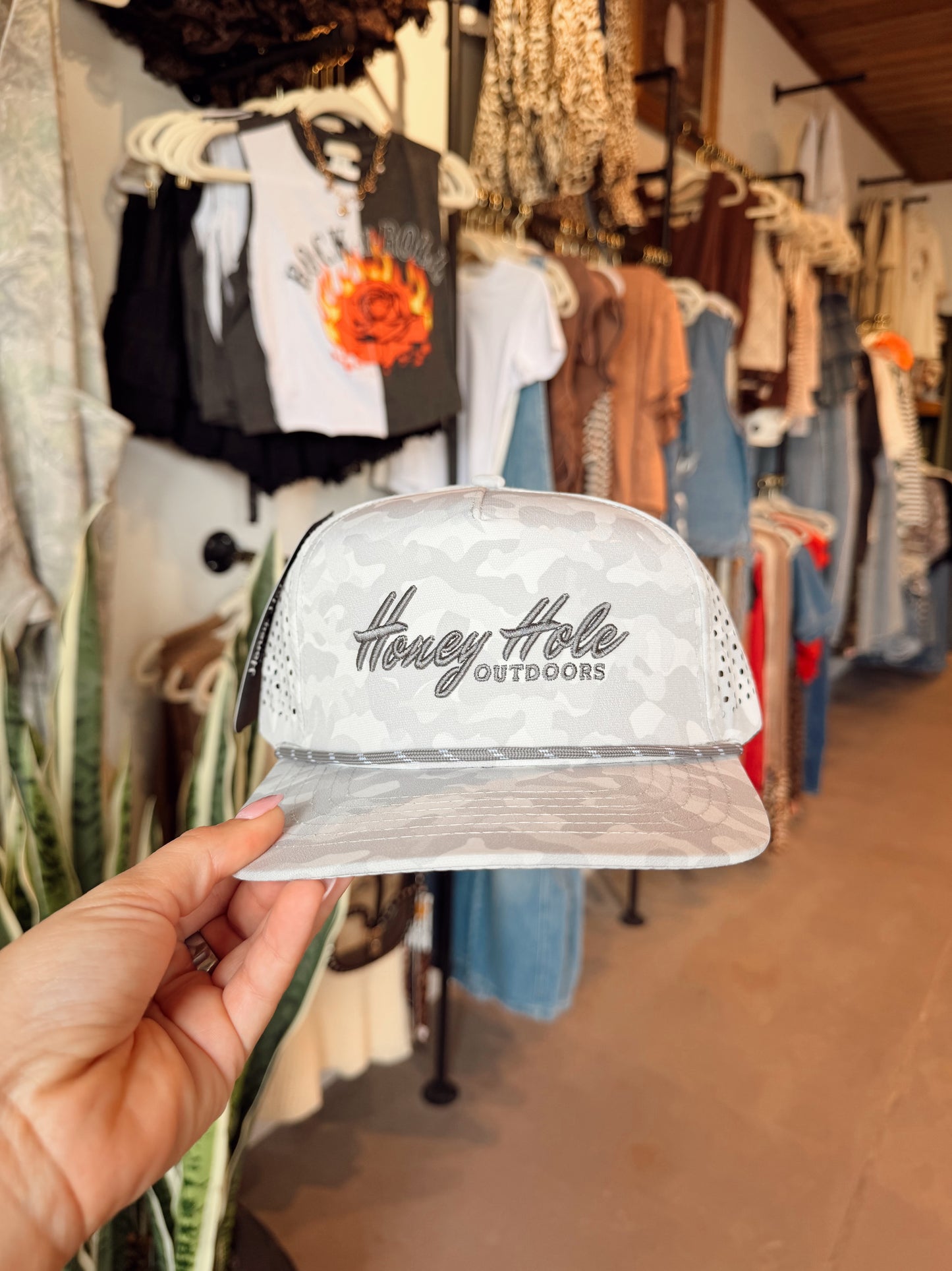 Lt. Gray Camo Honey Hole Hat