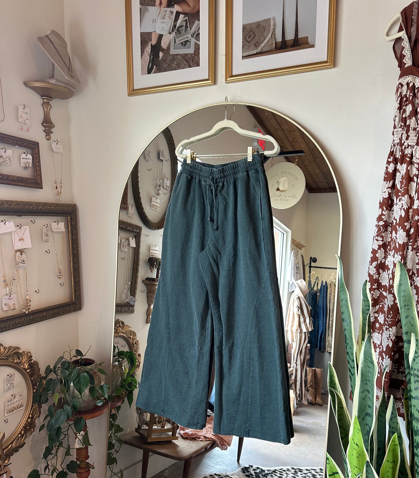 Olive Stacie Sweatpants