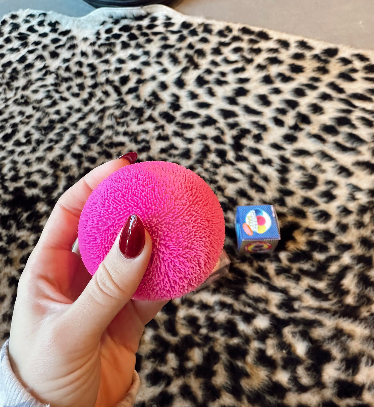 Fuzz Ball Squish (Random Color)