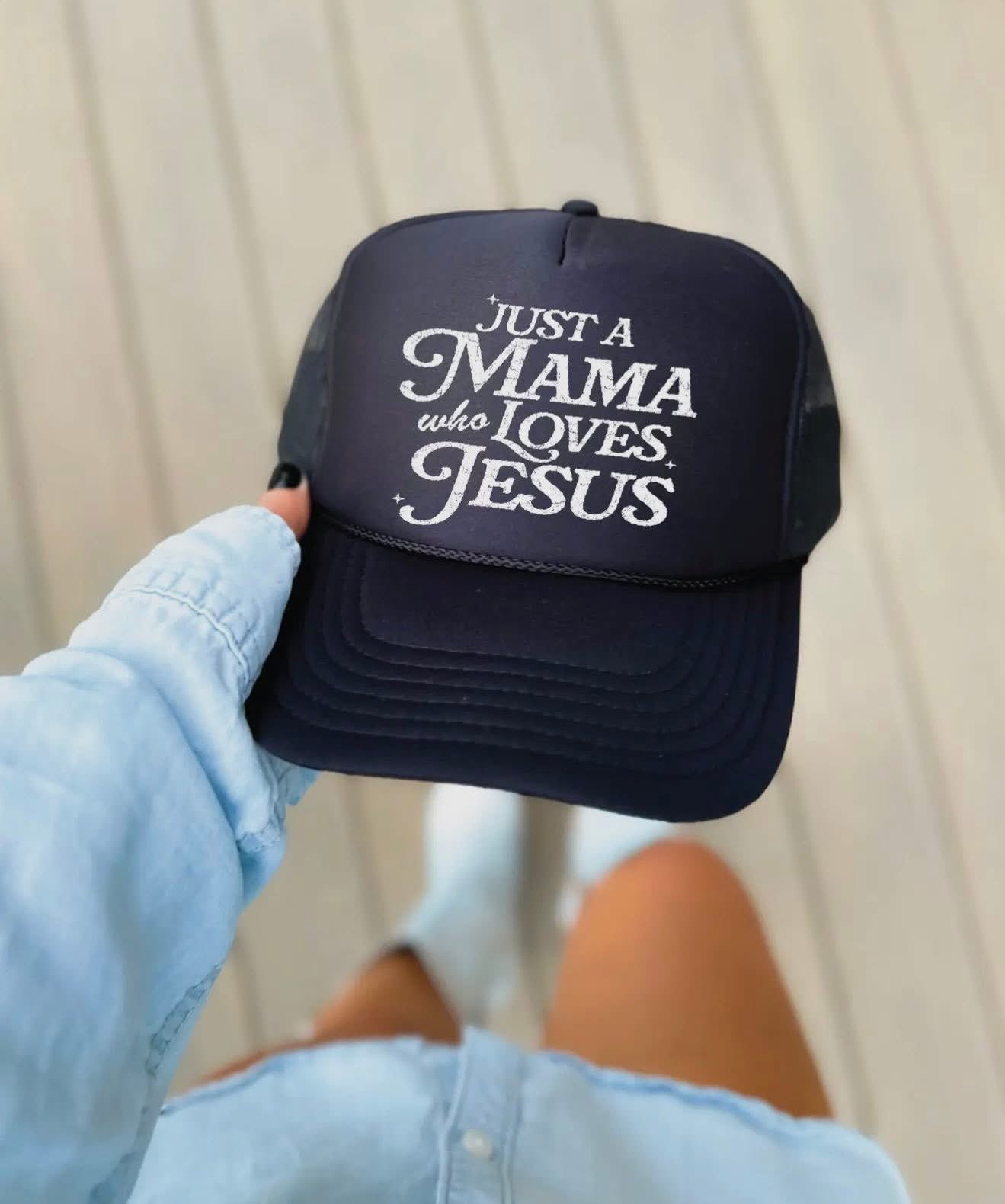 A Mama Who Loves Jesus Hat