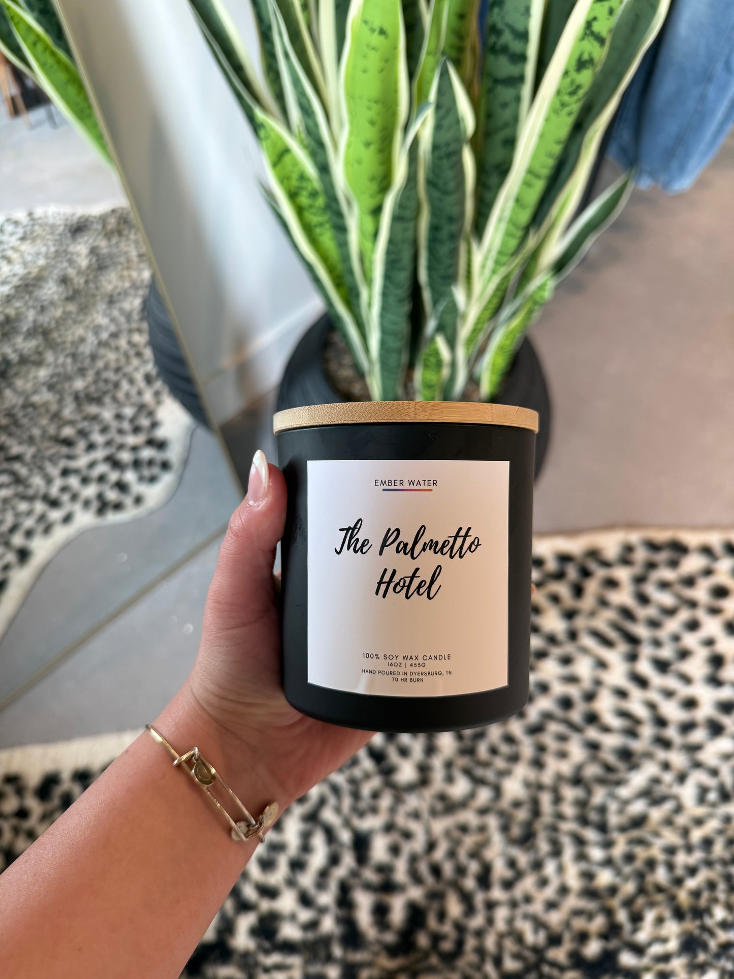 The Palmetto Hotel Candle