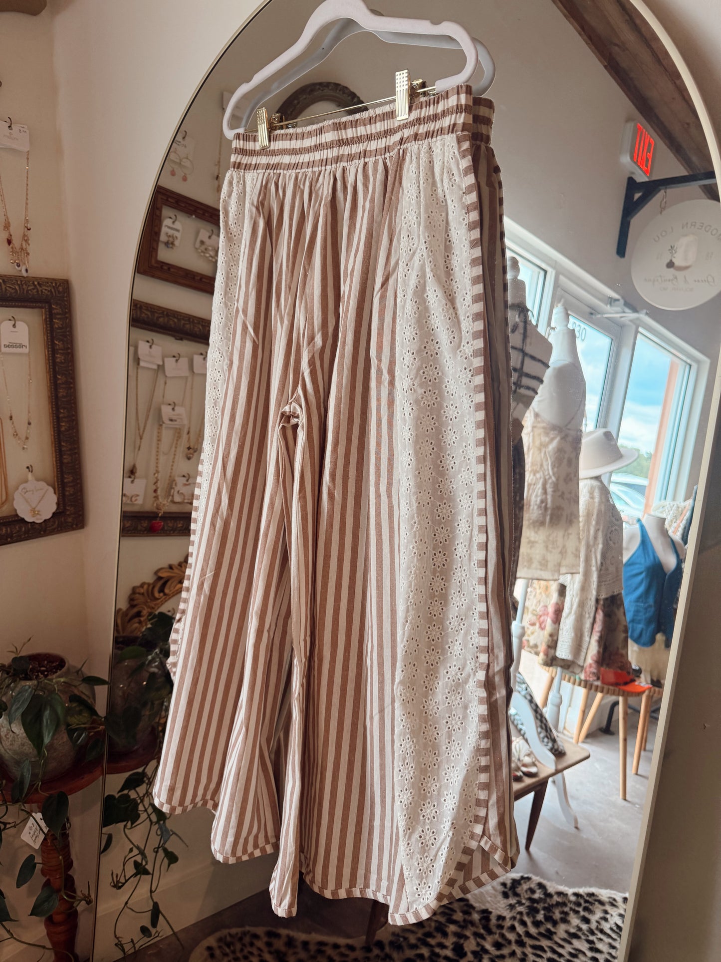 Seaside Eyelet Pants