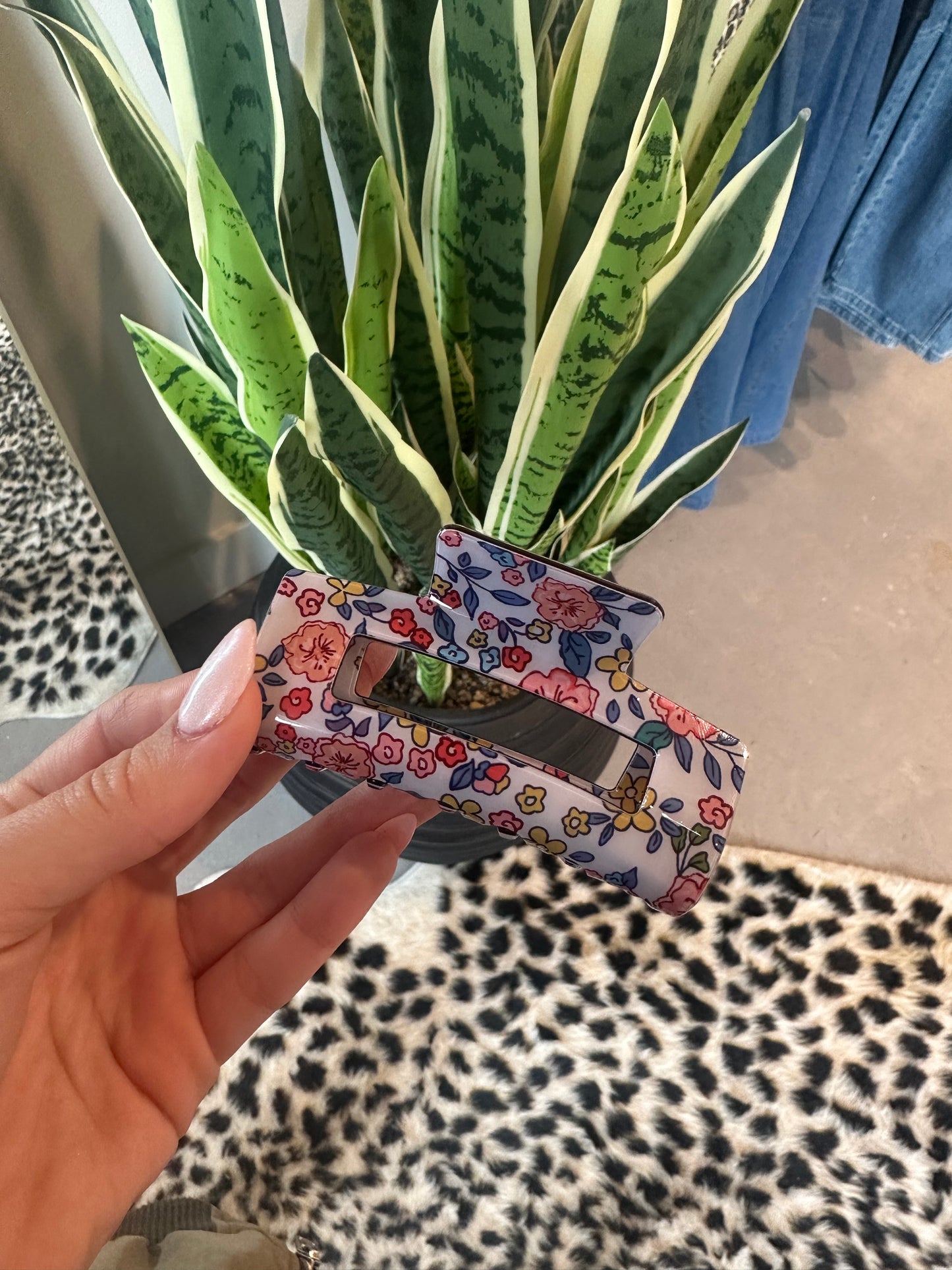 Blue Floral Claw Clip