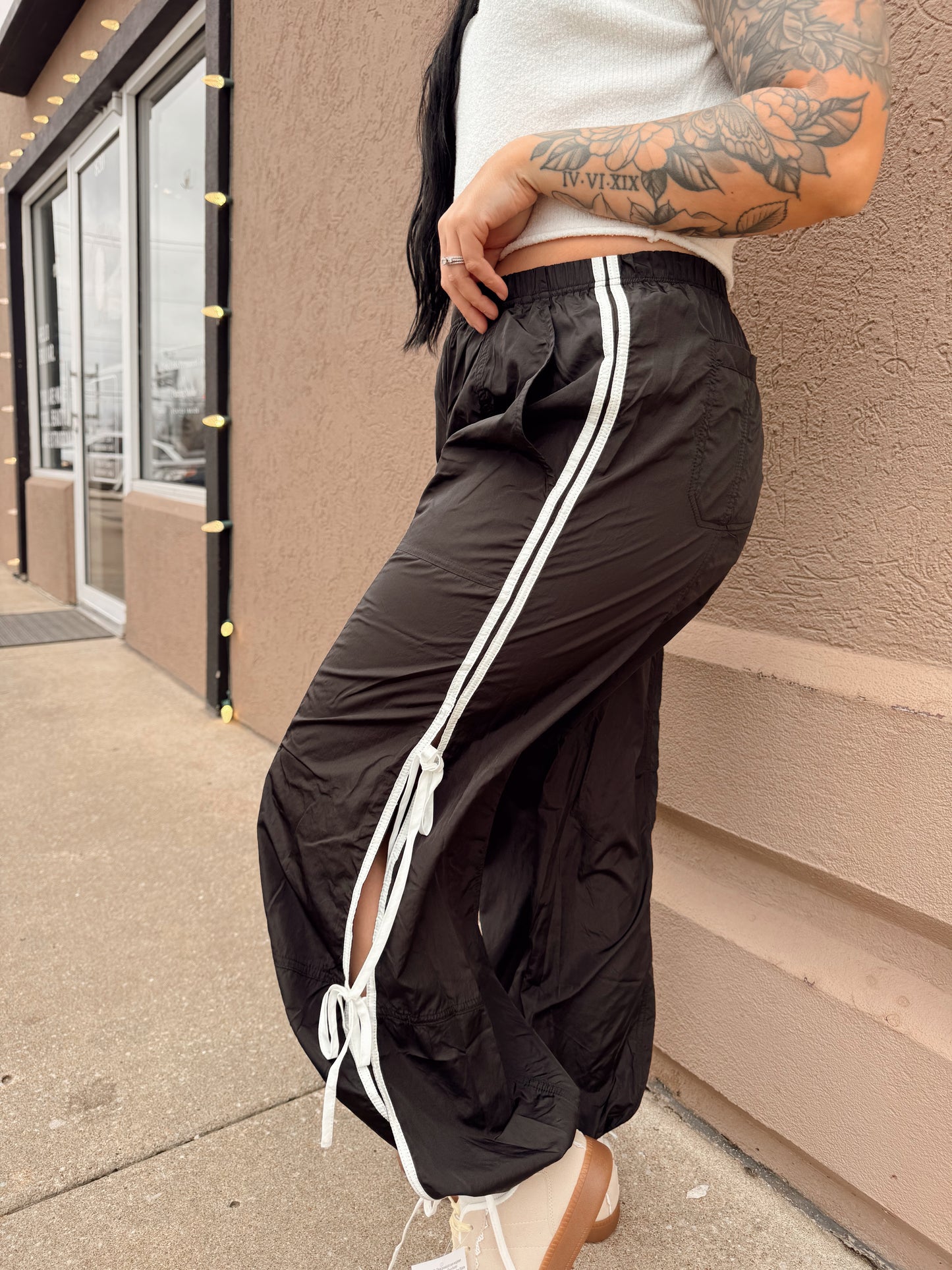 Bow Tie 90’s Joggers