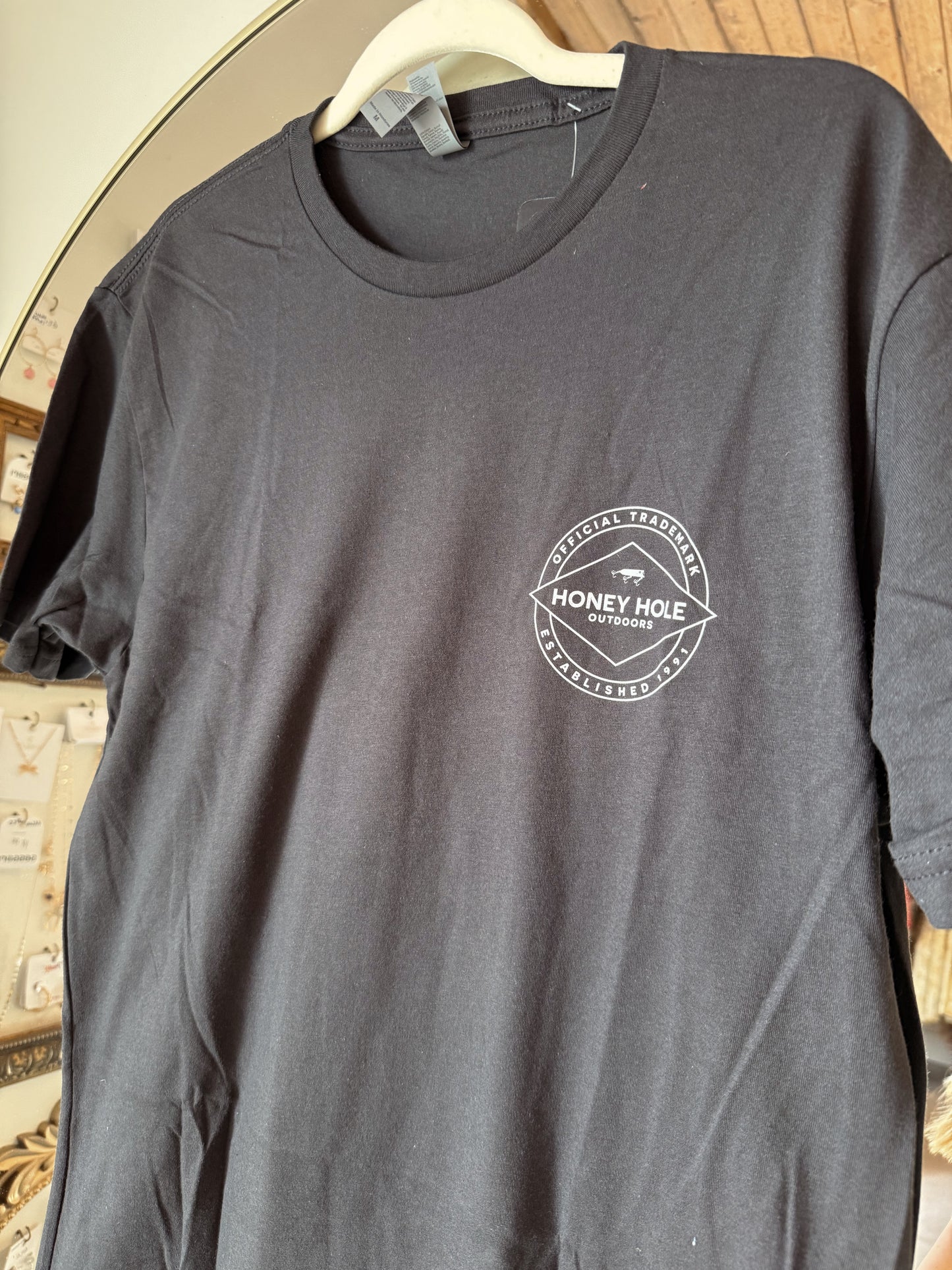 Black Honey Hole tee