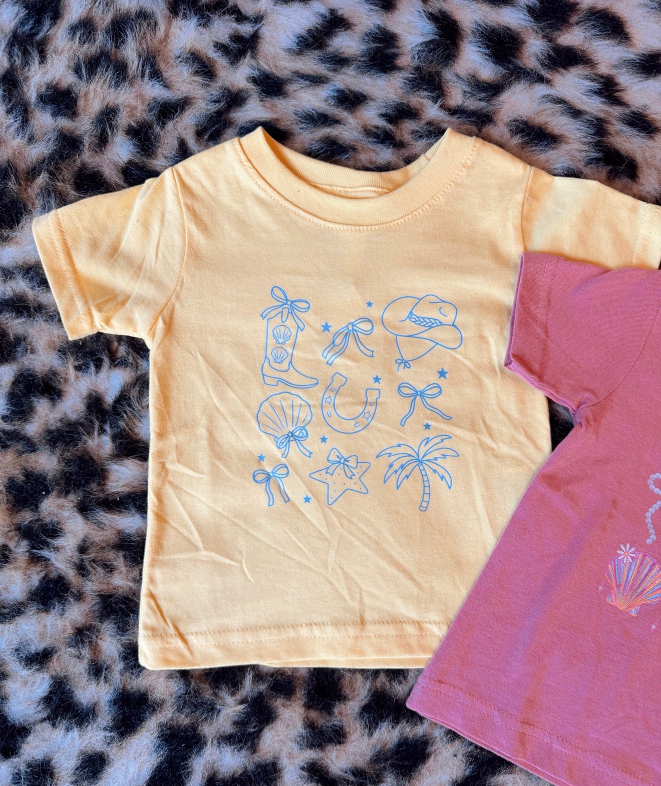 Beachy Bow Yellow Tee