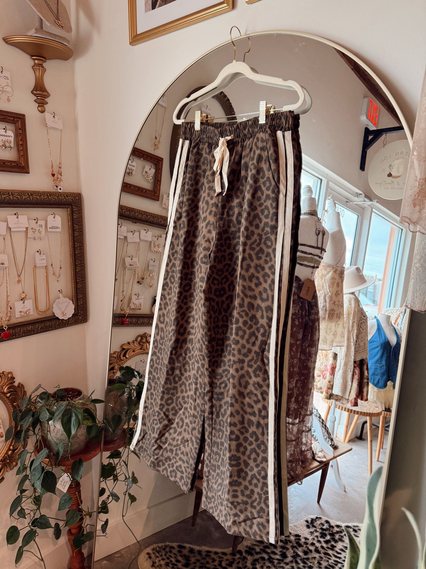 Callie Leopard Pants