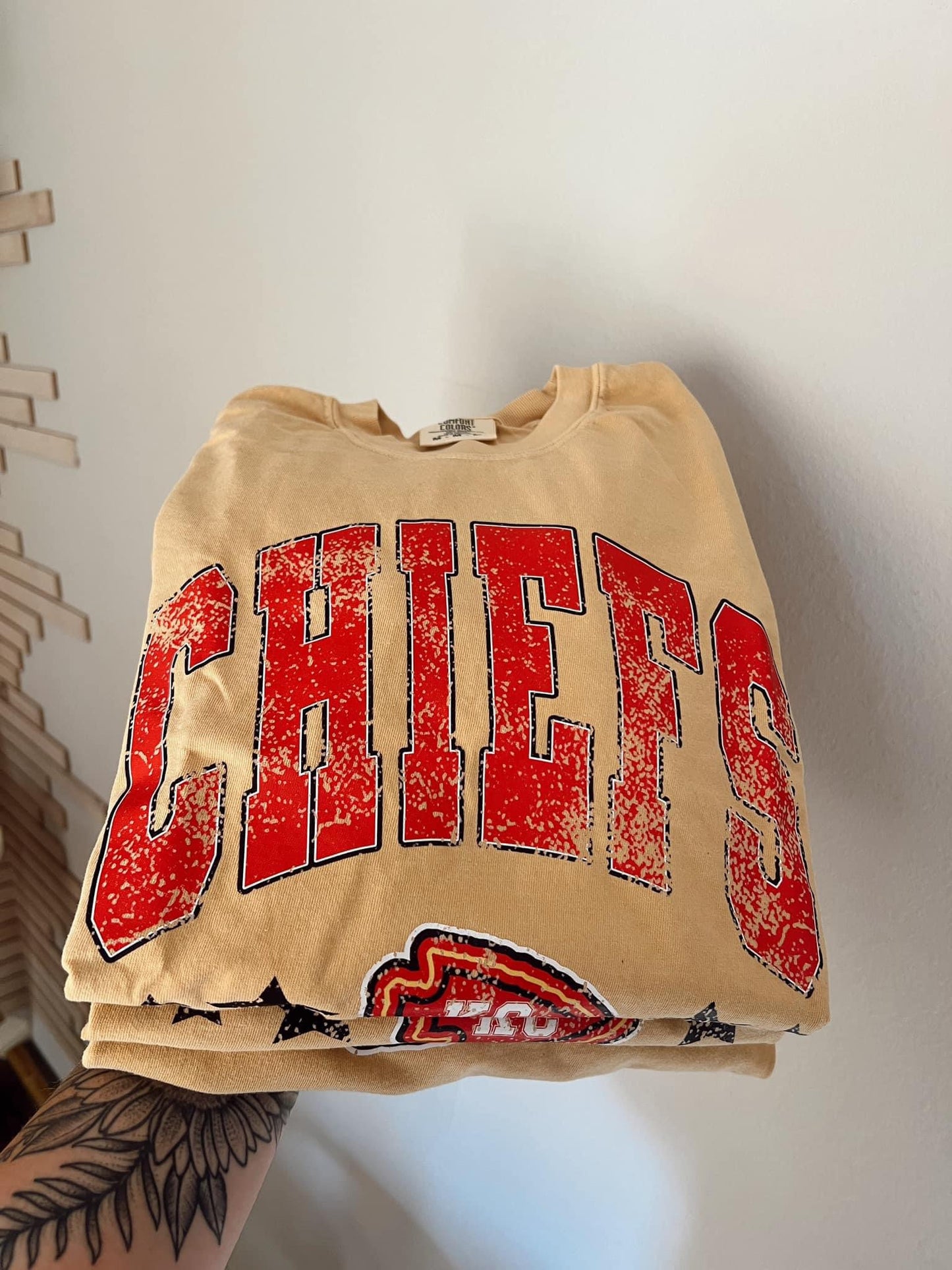 Chiefs Arrowhead Tee