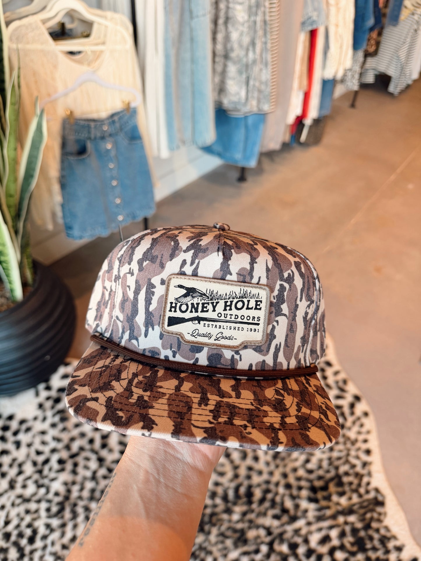 Men’s Honey Hole Hat- Bottomland