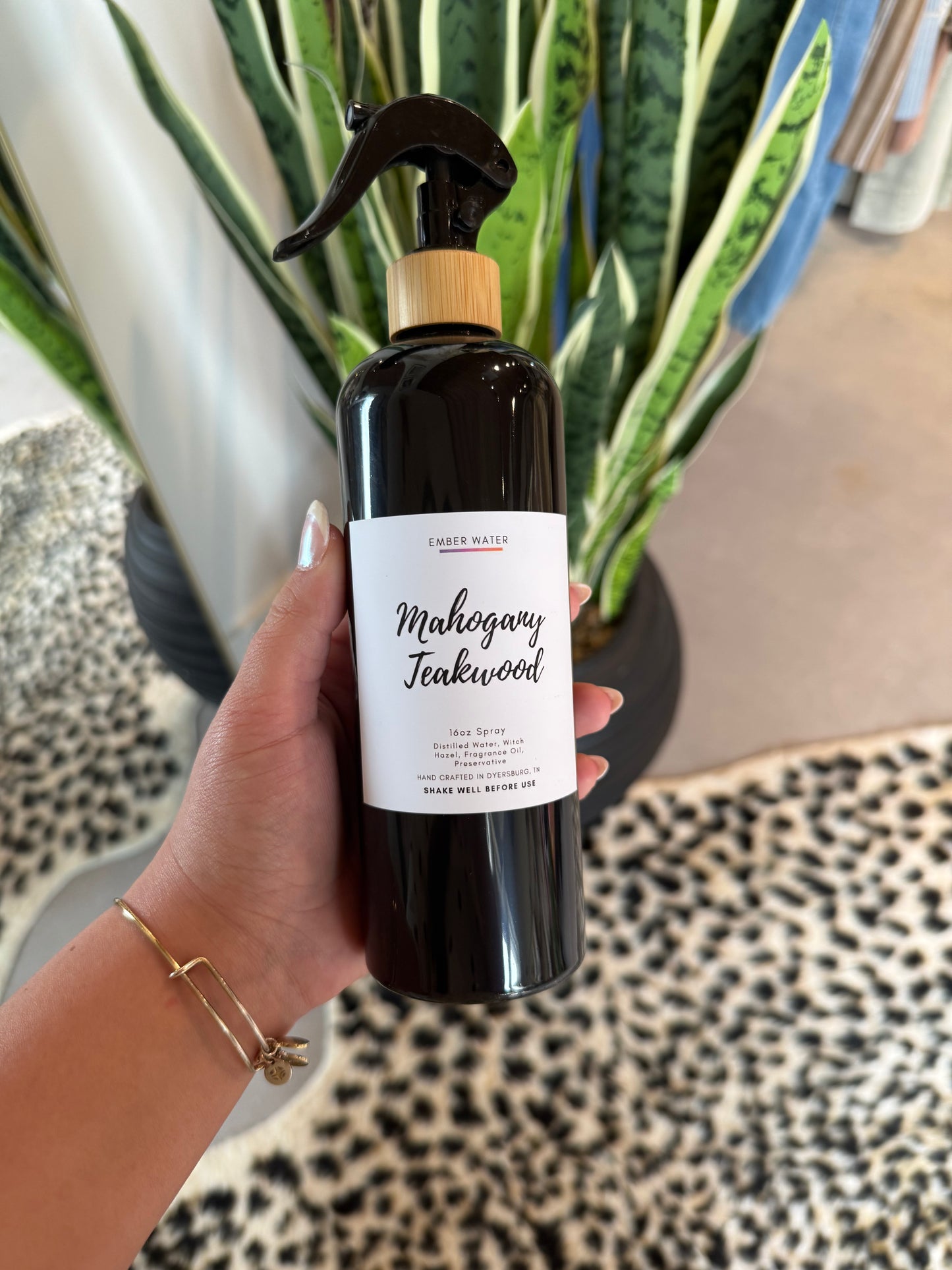 Mahogany Teakwood Room Spray